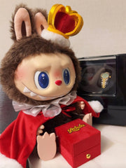 Pop Mart POP MART LABUBU Chess Adventure Series King Fashion Doll